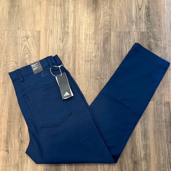 Men’s NWT Navy Adidas Go-To 5 Pocket Golf Pants Size 32x30 - Picture 1 of 3